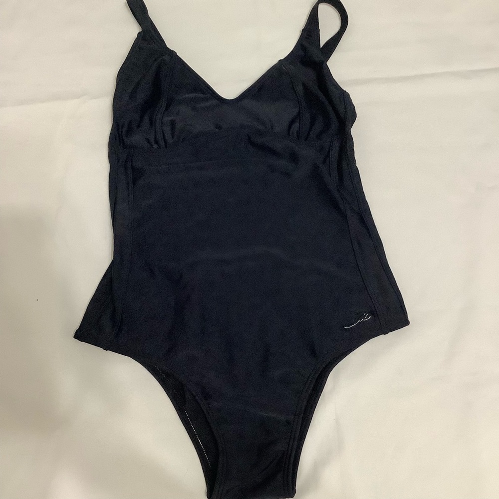 Magia do Mar Black One Piece Classic Swimwear Size M (0067)